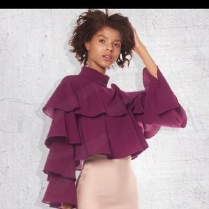 Gracia Ruffle Crop Top